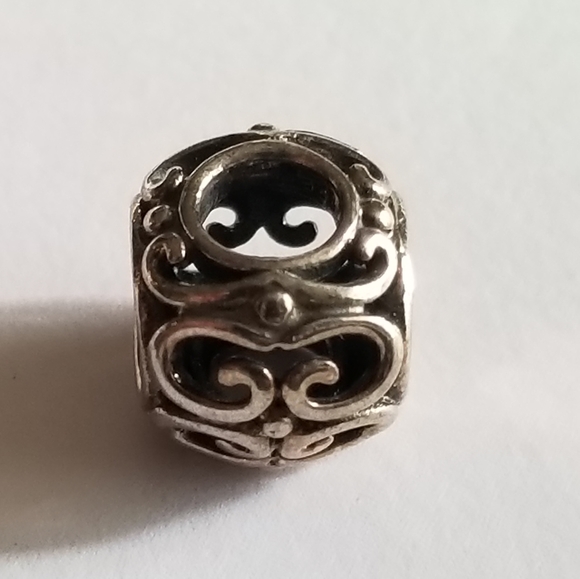 Relisted - Chamilia Authentic Sterling Silver Charm Initially Speaking F - Picture 13 of 16